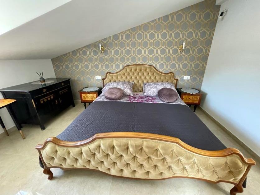 Venera Apartment