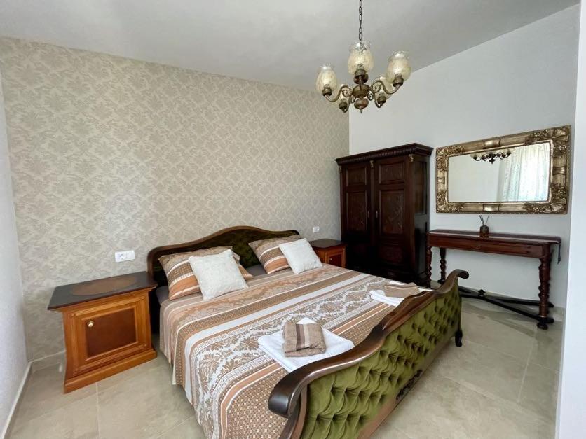 Apartment Venera *