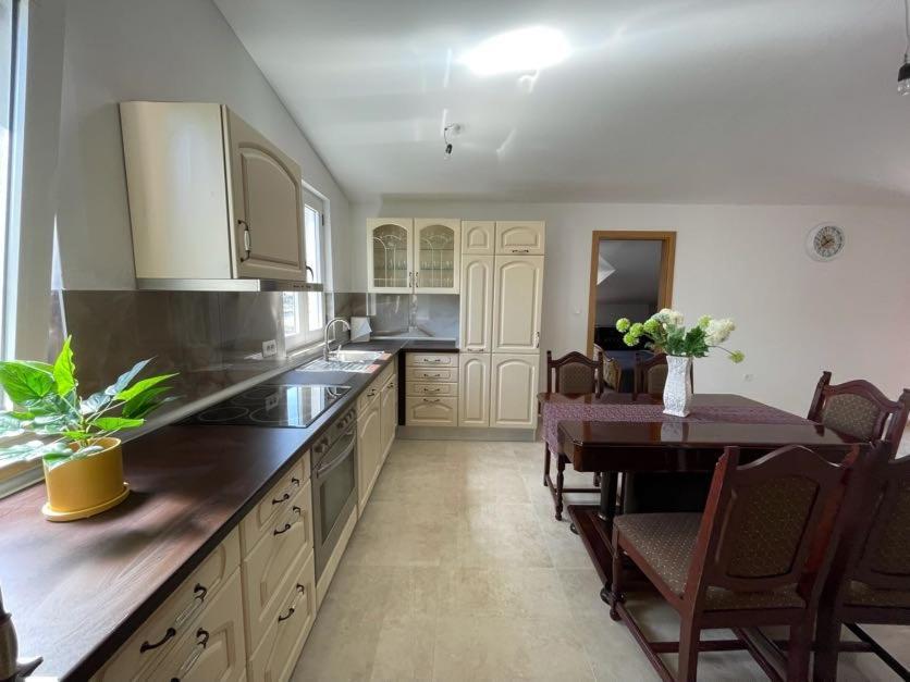 Apartment Venera Blace